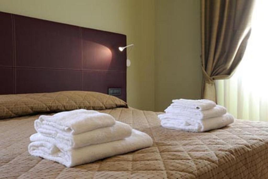 Magione Papale Relais Hotel L'Aquila Ruang foto